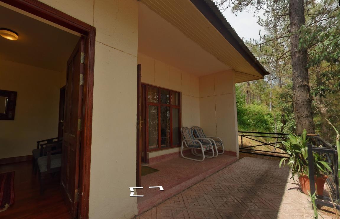 Arcadian Blue Pines Hotel Murree Exterior foto